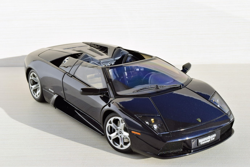 Illustration for article titled Running of the Bulls Week: The Murcielago